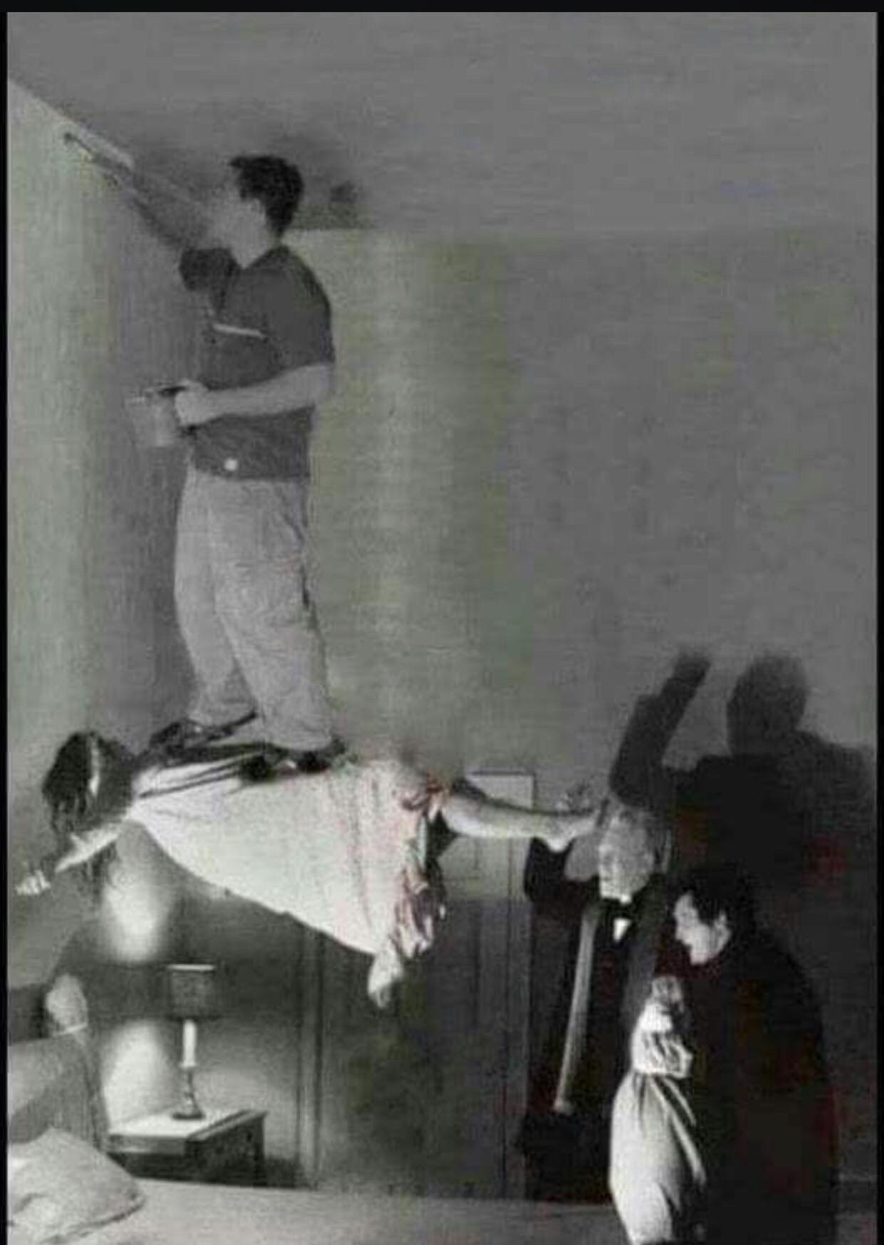 ecstntc4p0e01.jpg